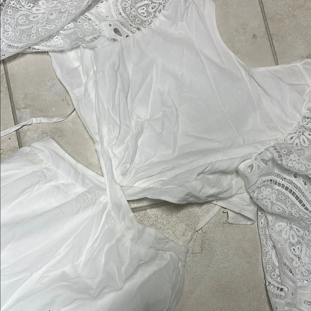 Chicwish White Lace Midi Dress - Picture 2 of 4